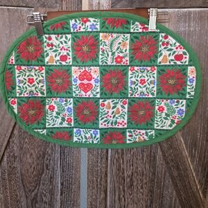 Quilted Christmas Placemat Holiday Vintage Oval Shape Small Table Cover Floral
